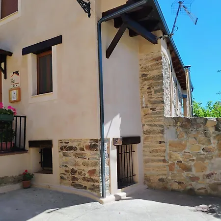 Holiday home El Mirador Del Bierzo Tejedo